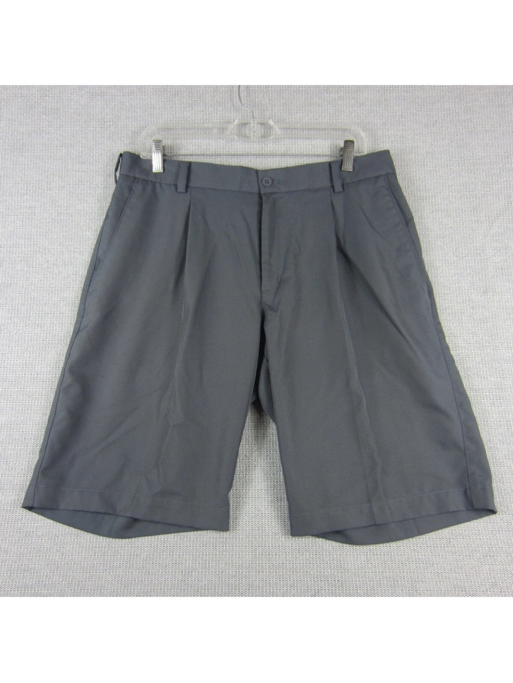 Nike Shorts Mens 34 Gray Golf Casual Athleisure Outdoor Sporty Chino Bermuda